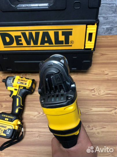 Гайковерт dewalt и аккумуляторная болгарка dewalt