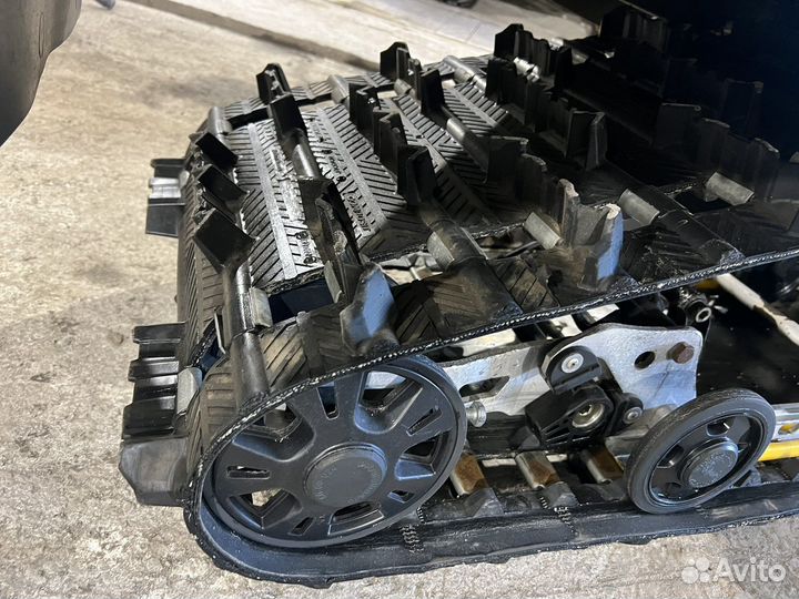 Brp ski-doo skandic 600 ace