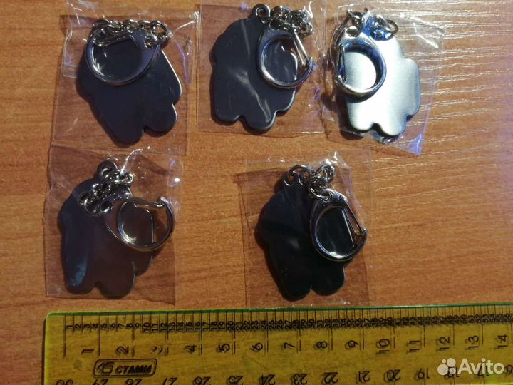 Брелок Among us амонг ас