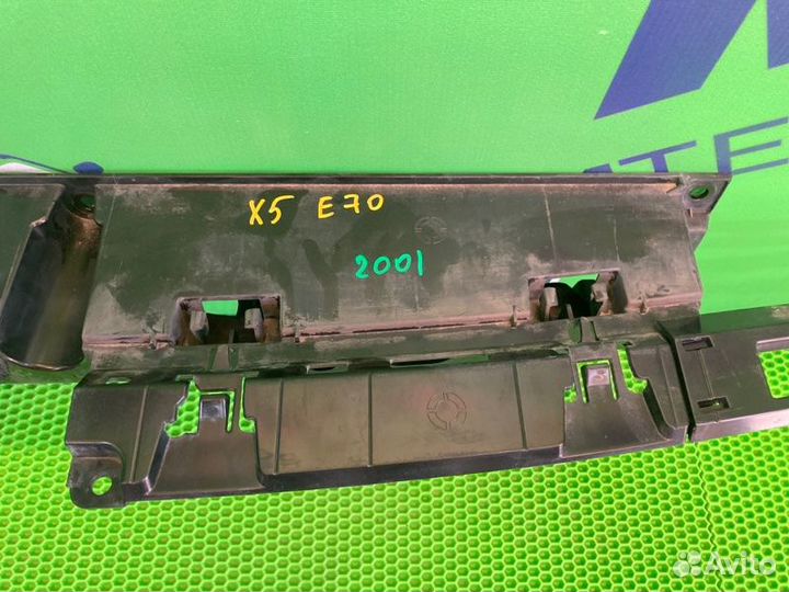 Кронштейн бампера задний Bmw X5 E70 N57D30A 2012