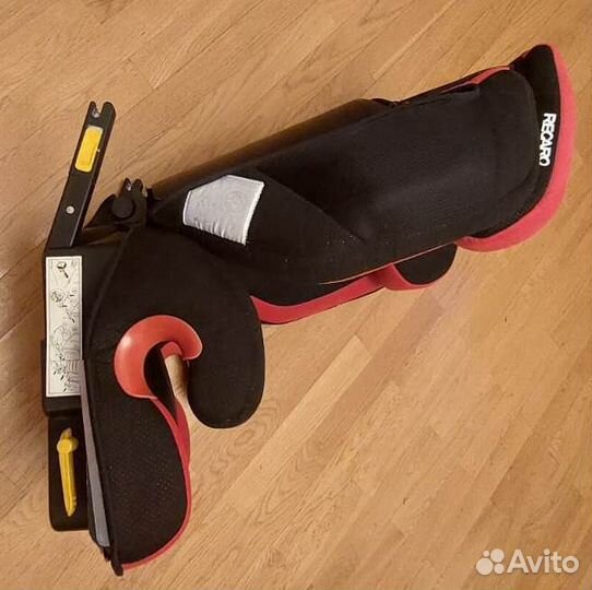 Автокресло детское Recaro Monza Nova 15 до 36 кг