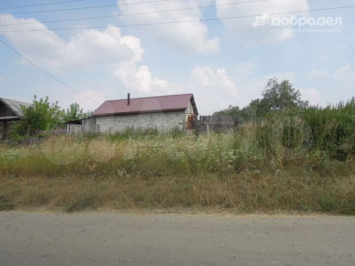 Дом 16 м² на участке 21 сот.