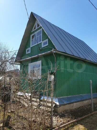Дача 20 м² на участке 3 сот.