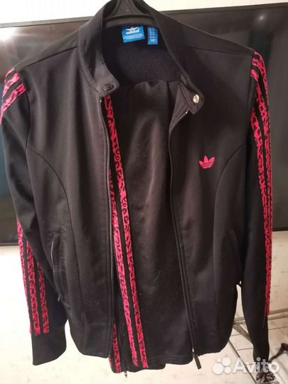 Женский спортивный костюм Adidas