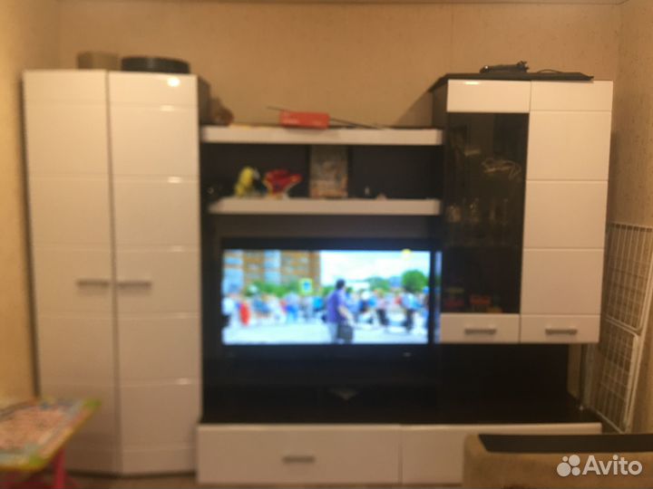 Продам стенку бу