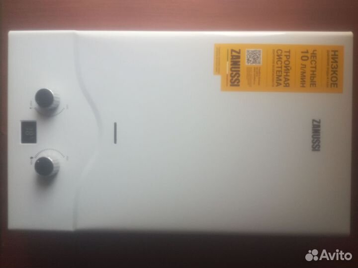 Водонагреватель zanussi