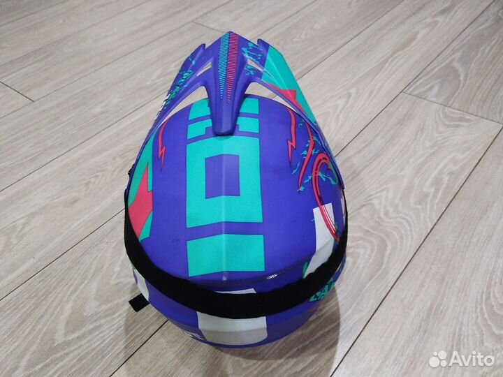 Кроссовый шлем