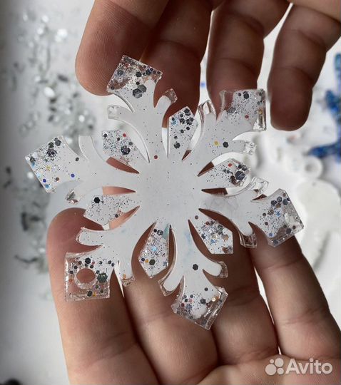 Елочные игрушки