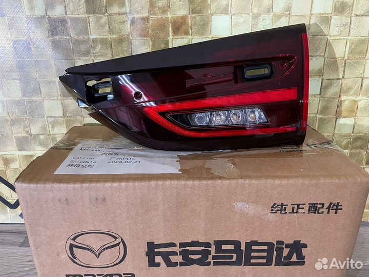 Фонарь задний внутренний правый Mazda 6 GJ GL новы