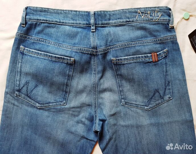 Итальянские новые джинсы Notify. W32