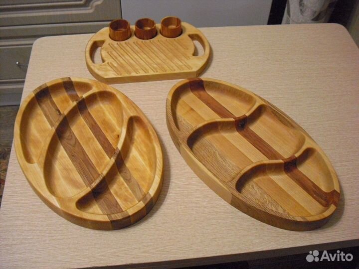 Менажницы, поднос и блюда пасхальные