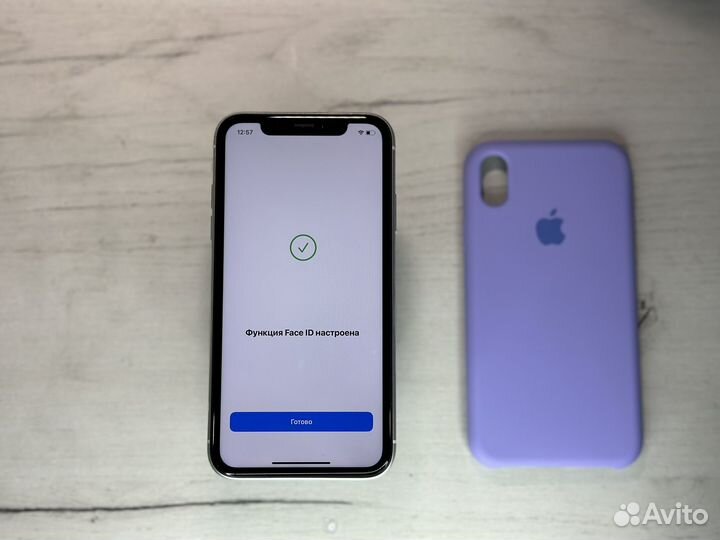 iPhone Xr, 64 ГБ