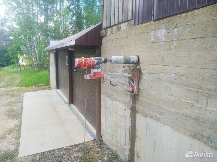 Отверстия в бетоне,кирпиче. Алмазное бурение