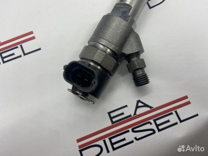 Форсунка 0445110376