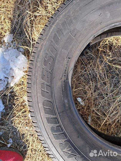 Bridgestone Dueler H/L 400 255/65 R17