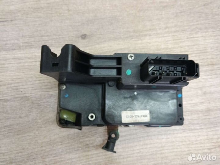 Замок двери передний правый ford fusion