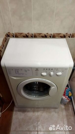 Стиральная машина indesit