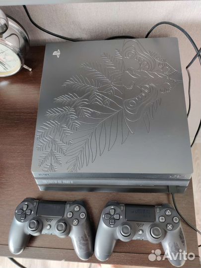 Ps4 pro limited edition the last of us part 2