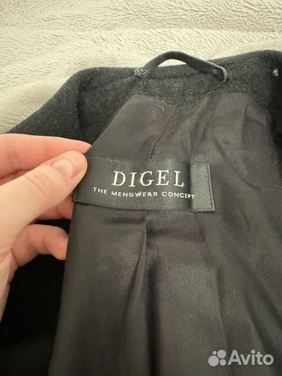 Кашемировое пальто digel