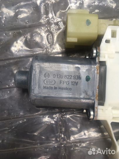 Моторчик стеклоподьемника C