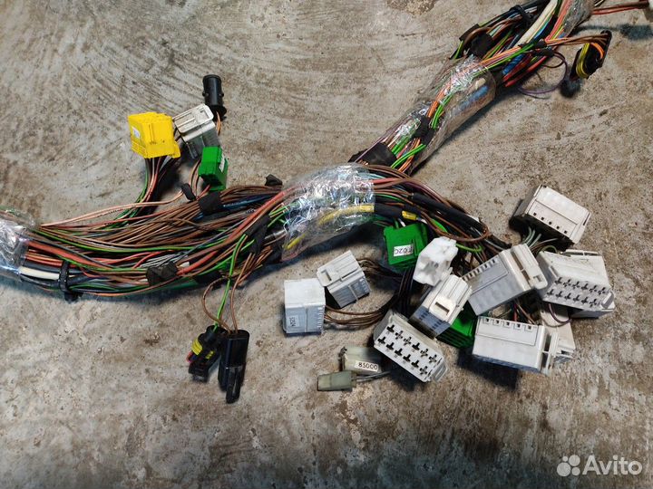 41244799 Проводка кабины Iveco Stralis