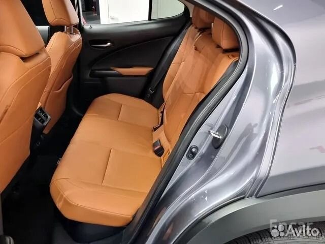 Lexus UX 2.0 CVT, 2020, 67 000 км