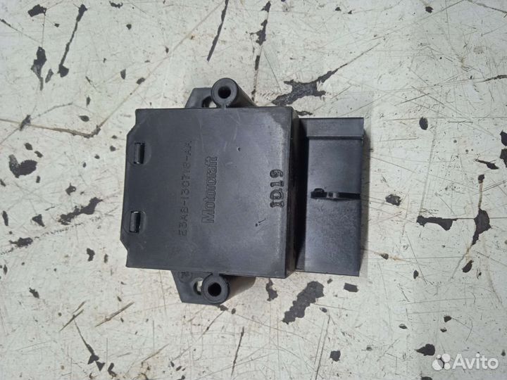 Реле света Ford Taurus 1 Форд Таурус 1