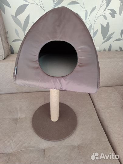 Домик для кошки с когтеточкой