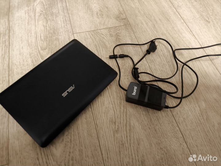 Нетбук asus eee pc seashell