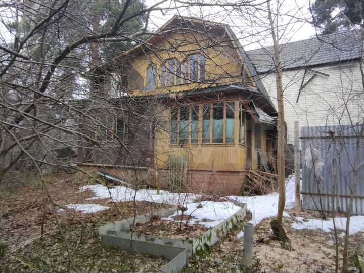 Дом 145 м² на участке 10,4 сот.