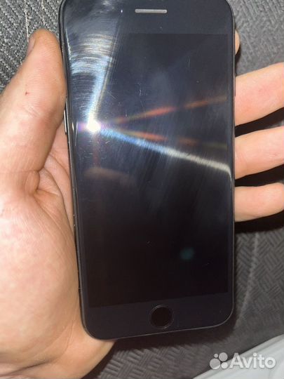 iPhone 7, 32 ГБ