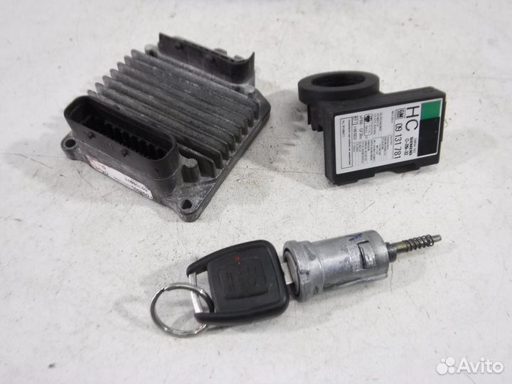 Блок управления двигателем Opel Astra G