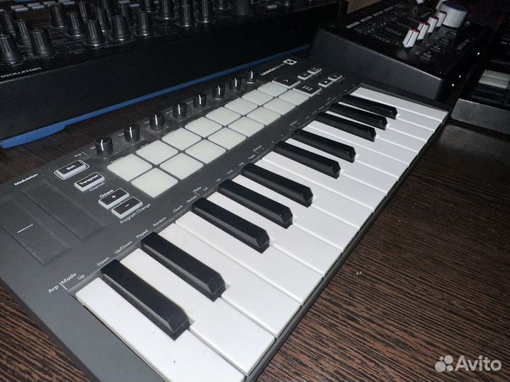 Novation launchkey mini mk3