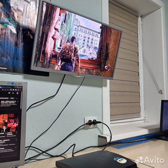 PS3 Super Slim 300gb (Прошитая)