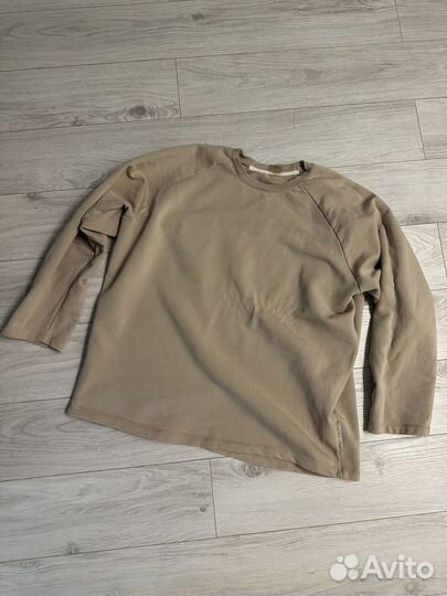 Свитшот macrocosm