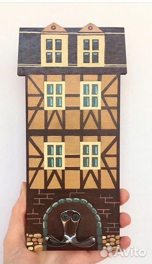 Ключница деревянная