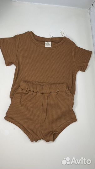 Детский костюм в рубчик