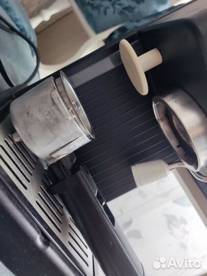 Кофеварка рожковая delonghi