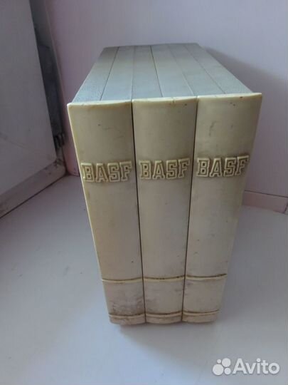 Магнитофонные катушки маленьки и большие