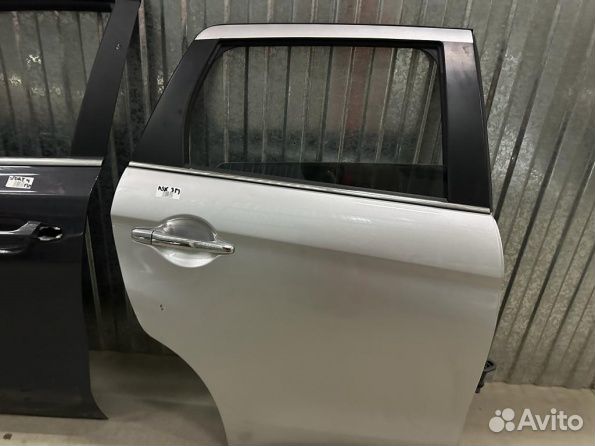 Митсубиси асх дверь задняя правая