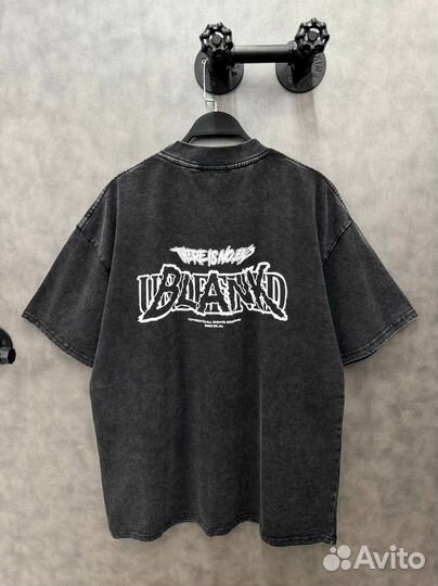 Футболка Farfromwhat Оверсайз