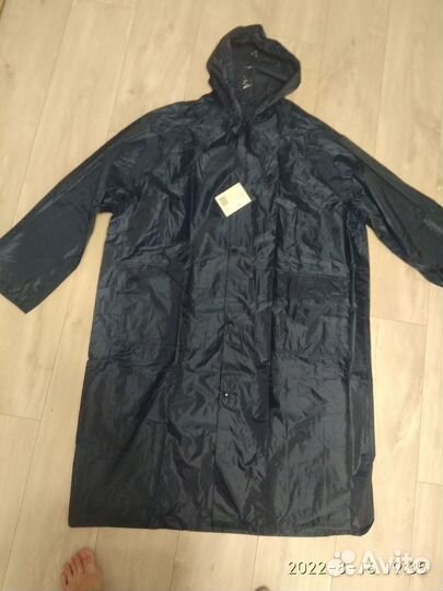 Новый влагостойкий плащ