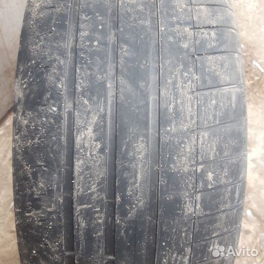 Michelin Pilot Sport 3 235/45 R18