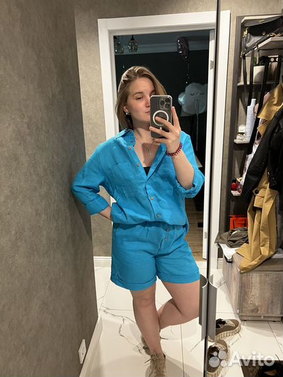 Льняной костюм с шортами женский