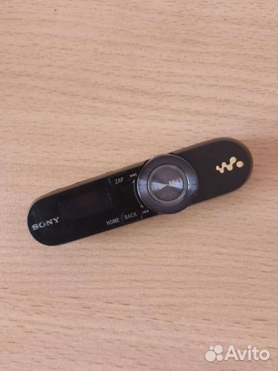 MP3 плеер – Sony Walkman NWZ–B152F 2GB