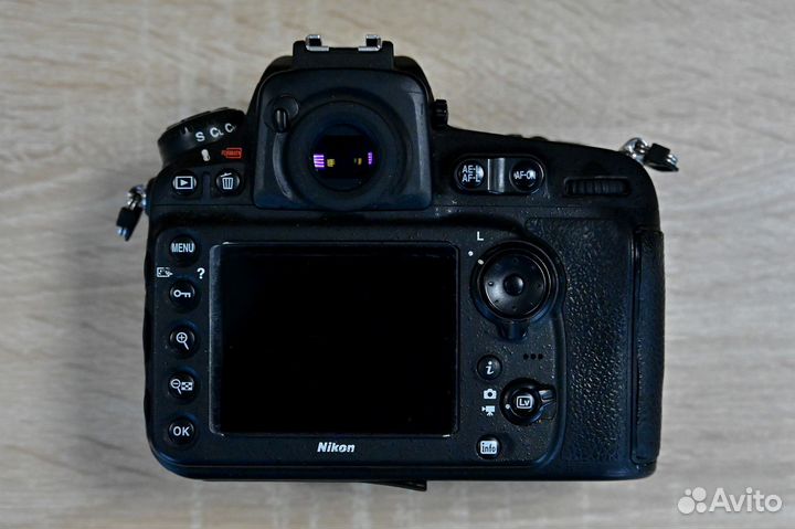 Зеркальный фотоаппарат Nikon D810 Body