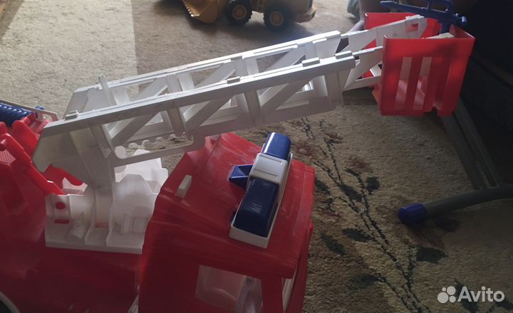 Детские игрушки