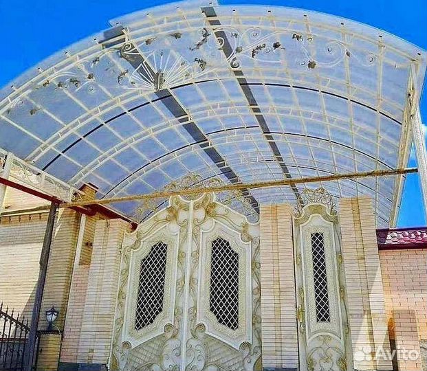 Навес из поликарбоната