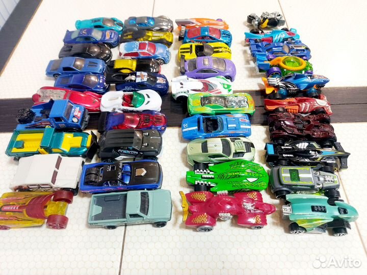 Hot wheels машинки 40 шт Пакетом