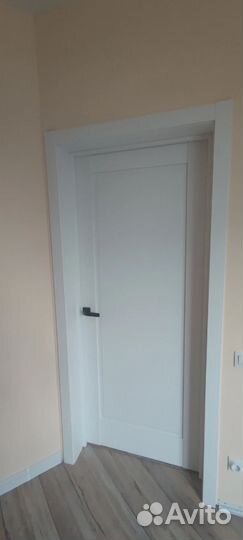 Двери межкомнатные белые. В наличии
